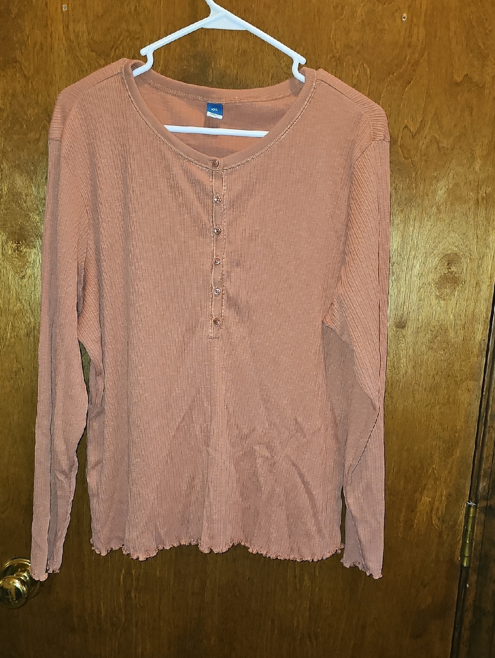 Old Navy Rust Ribbed Henley Long Sleeve Top